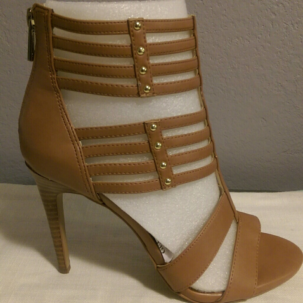 Jessica Simpson Pumps